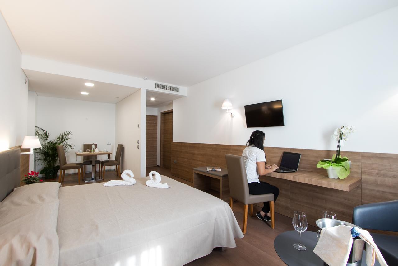 Albergo Al Tarcentino Tarcento المظهر الخارجي الصورة